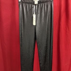 Freckles Legging size small